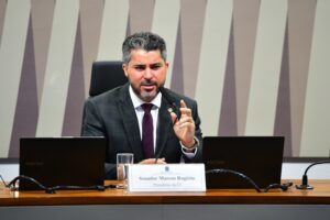 CI do Senado durante votação sobre térmicas a gás e PCHs